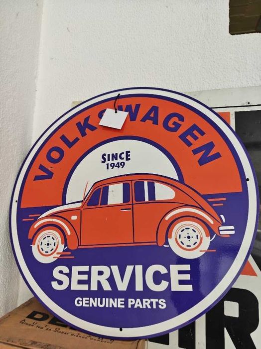 Placa Metal Esmaltada Volkswagen Service (Carocha / Beetle) – Vintage & Automobilia