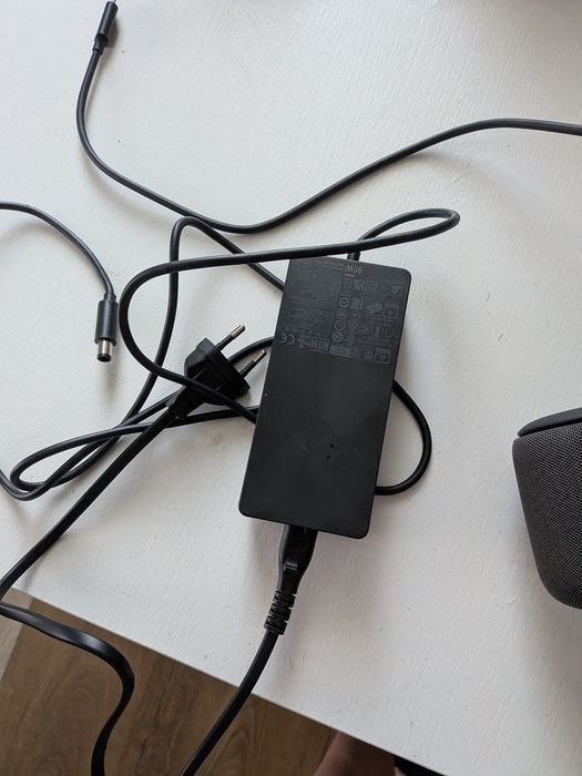 Microsoft Audio Dock – głośnik premium + stacja dokująca USB-C