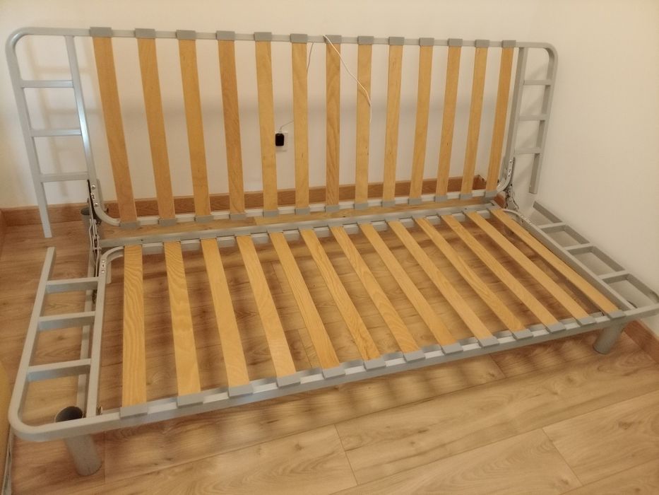 Sofá cama IKEA .