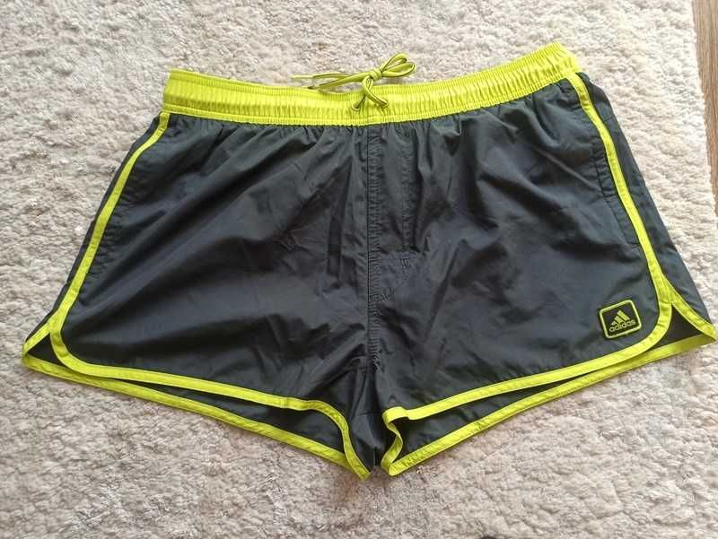Spodenki  sportowe Adidas