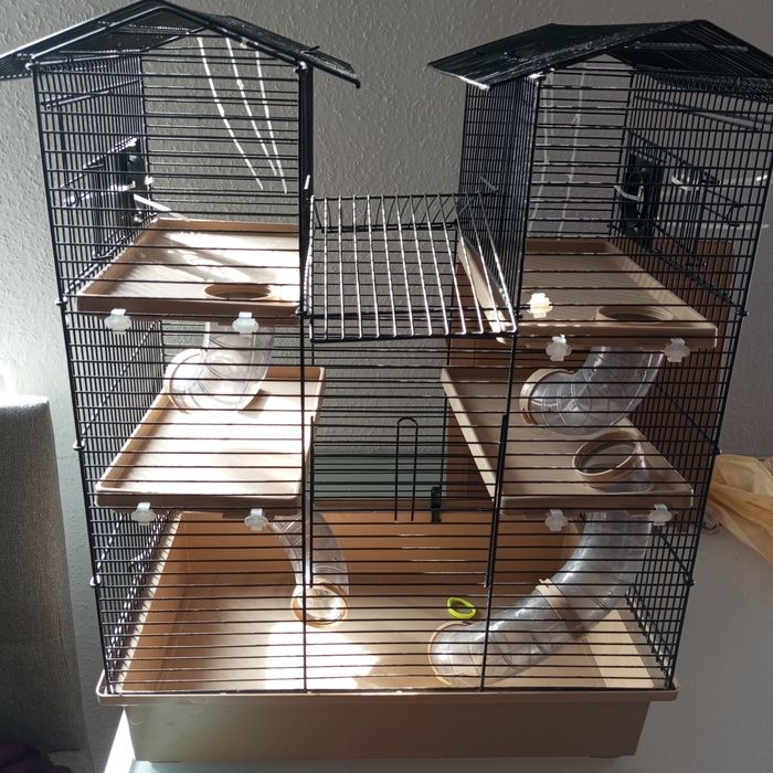 Клітка для гризунів.б.у.2000 грн.