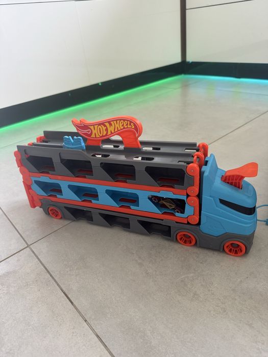 Zestawy hot wheels