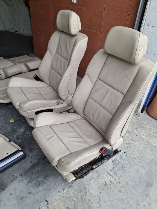 Zestaw Fotele Boczki Kanapa Sportsize BMW E61 LIFT Komplet Jasne Skóra