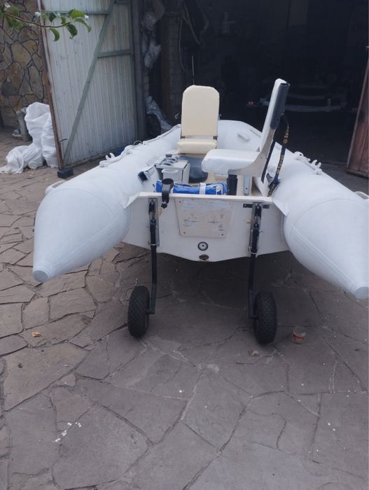 Човен BRIG Falcon + лафет