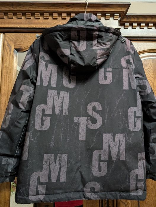 Куртка зимова для хлопчика 11-12р.