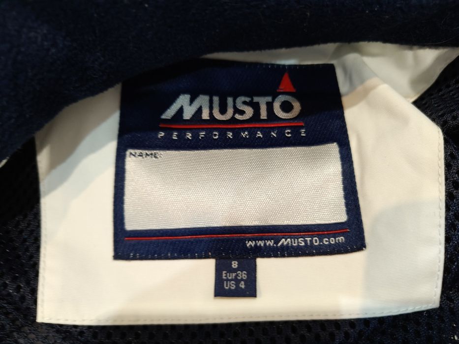 Kurtka na żagle firmy MUSTO