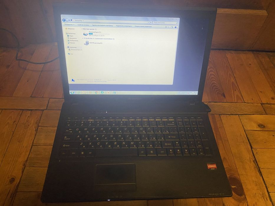 Lenovo G565,  ОП - 2гб,HDD - 250гб