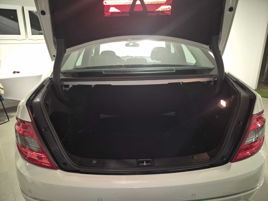 Mercedes Benz C 220 Avantgarde Blue Efficiency com 108000 km