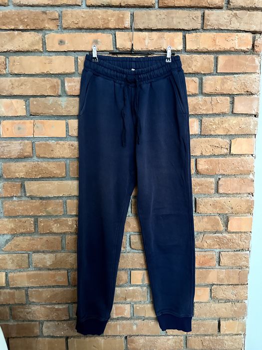 Штаны на флисе в отличном состоянии синие спортивные мужские