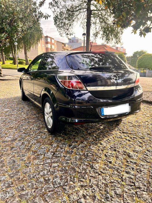 Opel Astra 1.7 GTC CDTI