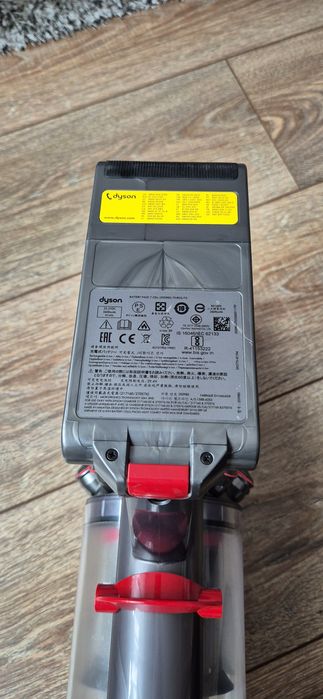 Dyson v11 odkurzacz