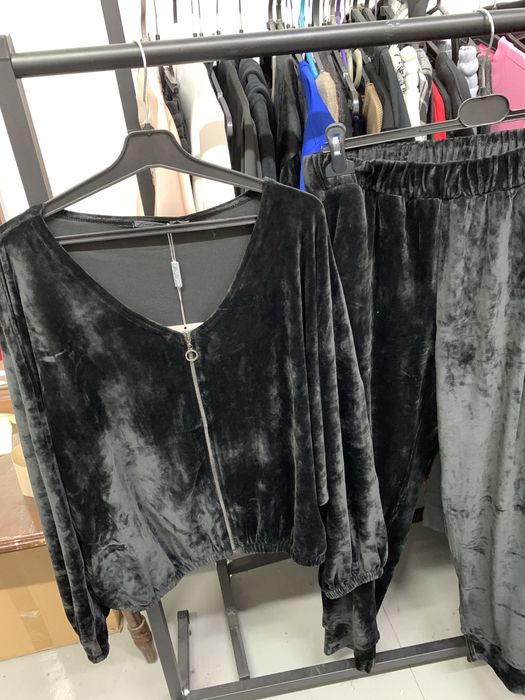 Костюм женский