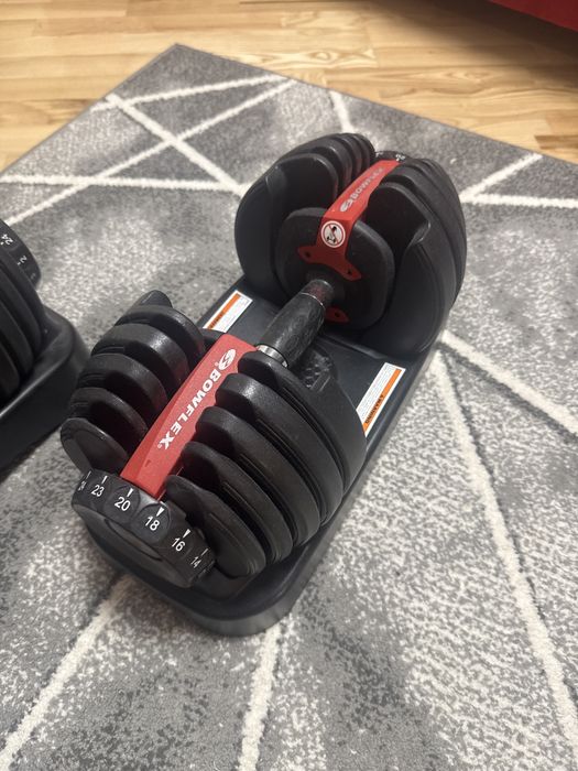 Hantle Bowflex regulowane 2-24kg 2 sztuki