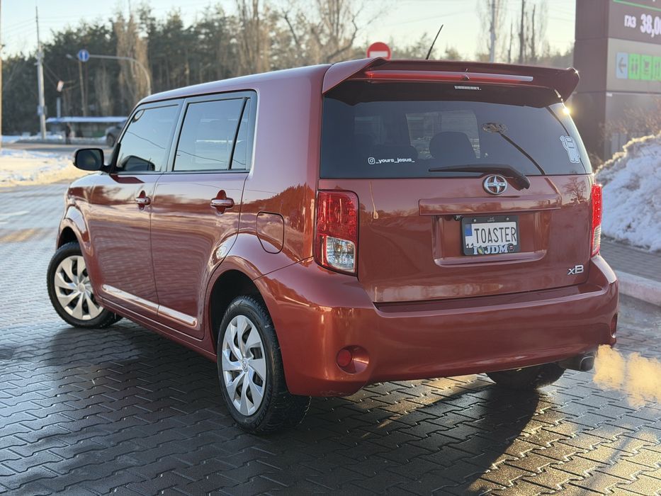 Toyota Scion Xb 2011 2.4 Corolla