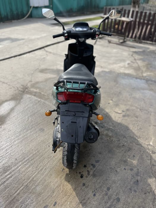 Продам скуте Yamaha BWS 100