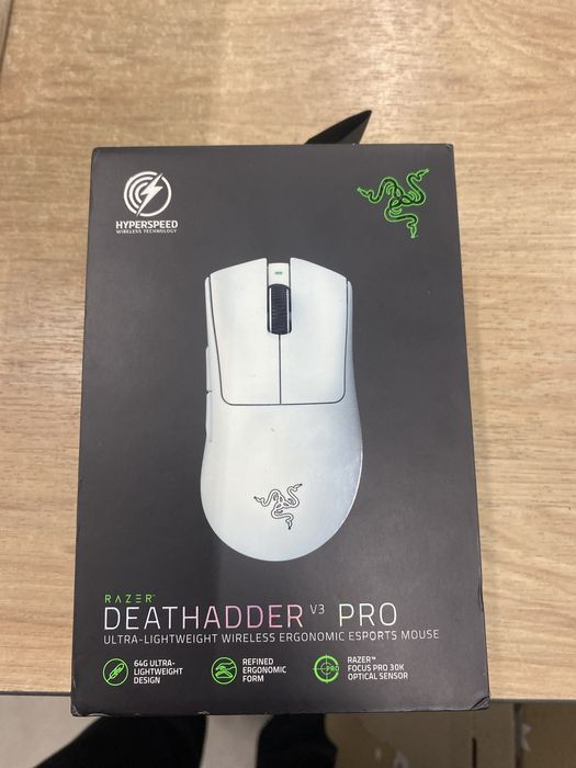 Razer DeathAdder V3 Pro – 64г, Focus Pro 30K, ідеальний стан