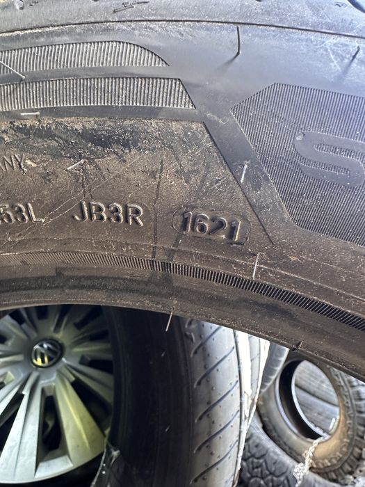 Резина літо 4 колеса 235/55 r18