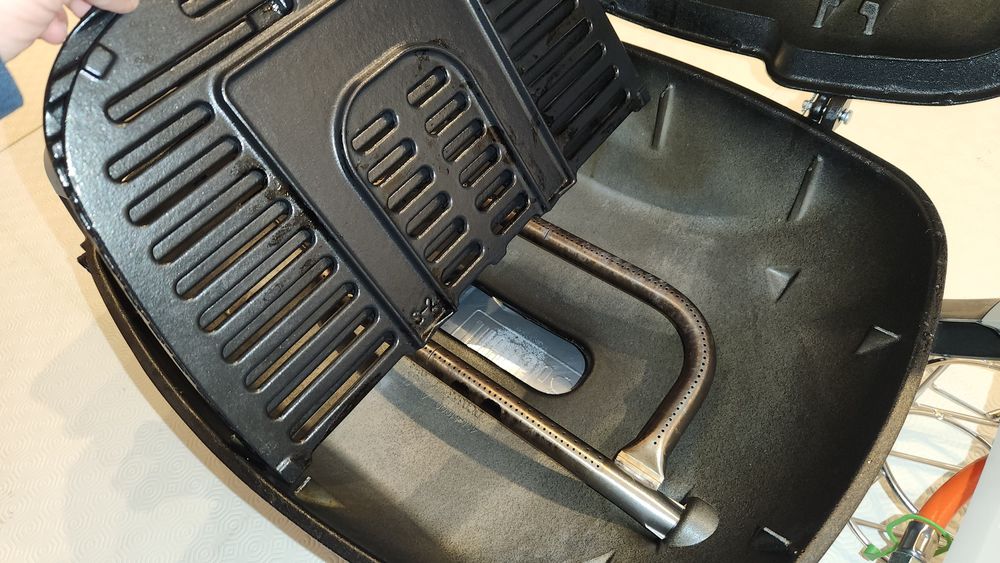 Grelhador Weber Q1200 novo