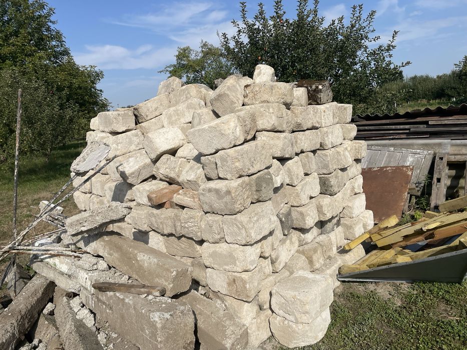 Продам блоки ціна договірна