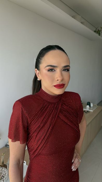Maquilhagem e Penteado