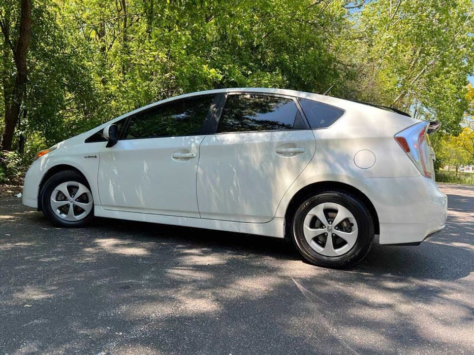 Toyota Prius Four      2015