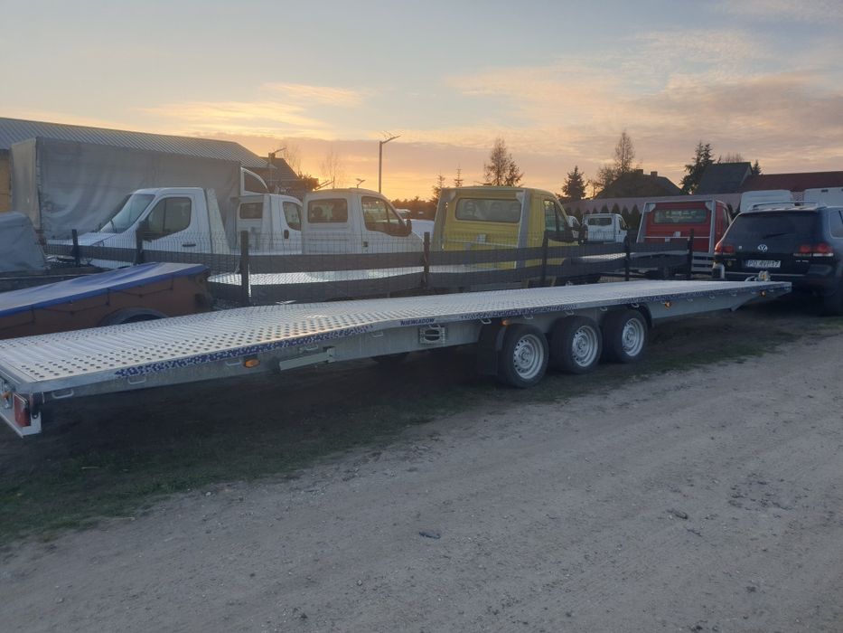 Laweta 8.5m , 3 osie , niska