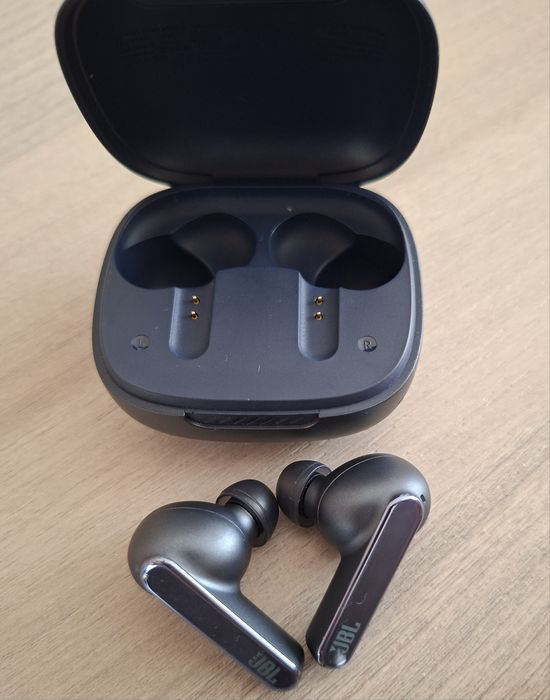 Навушники бездротові JBL Live Pro 2 TWS.