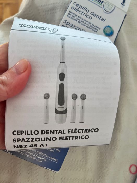 Escova de dentes eléctrica