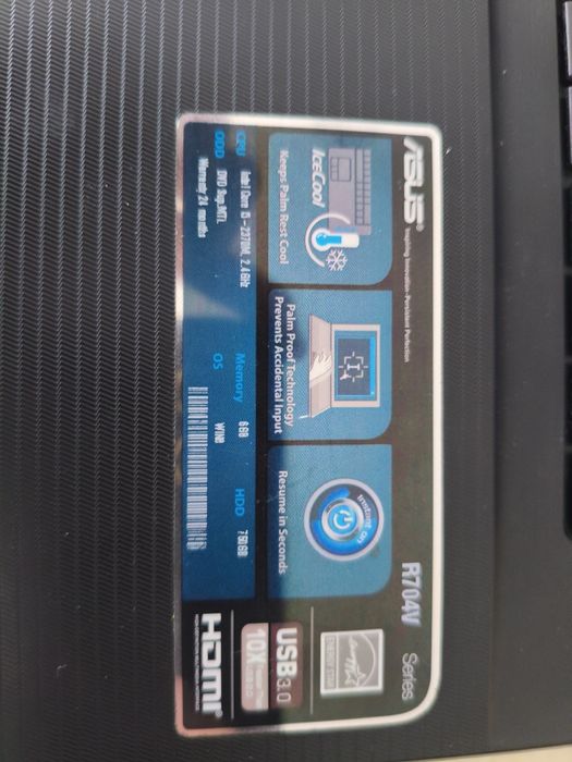 Uszkodzony laptop Asus R704V Series