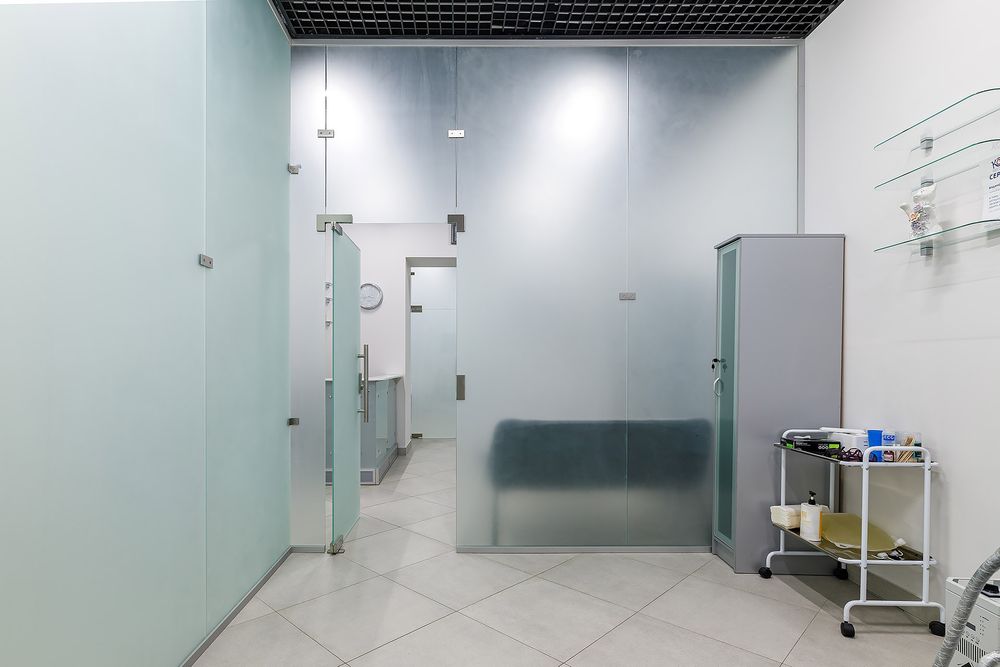 Продаж приміщення  ближній центр Галицький район 
З якісн