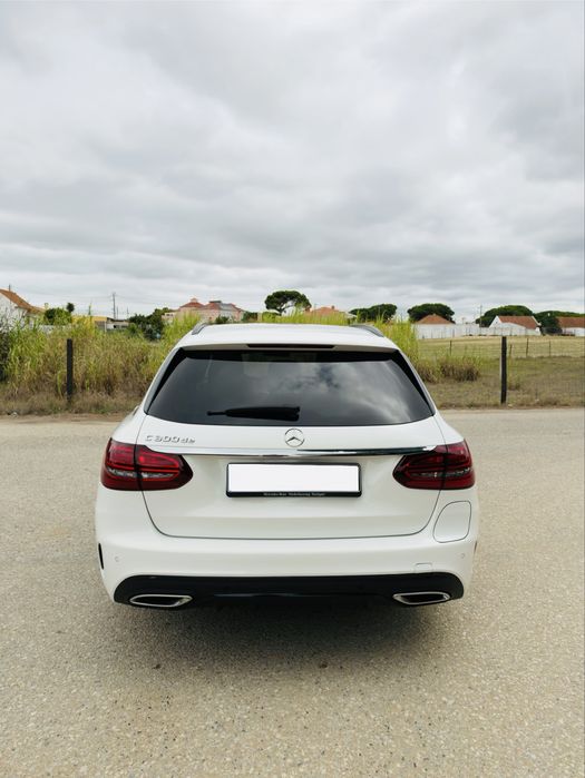 Mercedes C300de AMG Line híbrido 306 cv