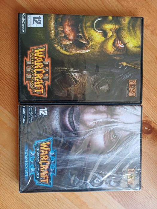 Warcraft 3 i dodatek Frozen Throne w folii
