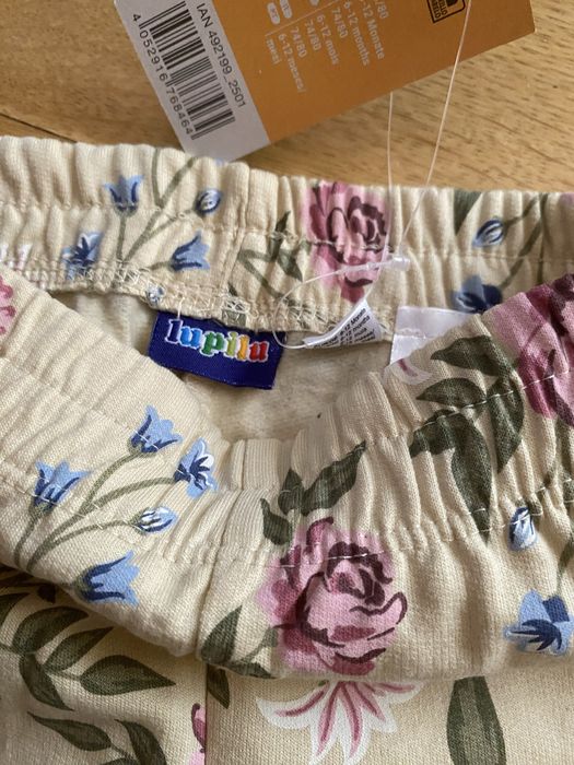 Nowe spodenki dla dziewczynki