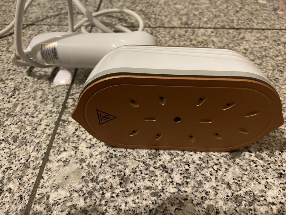 Ferro de engomar pancerka eletric iron