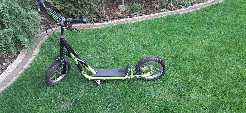 Hulajnoga WH117B-12" Nils Extreme z pompowanymi kołami