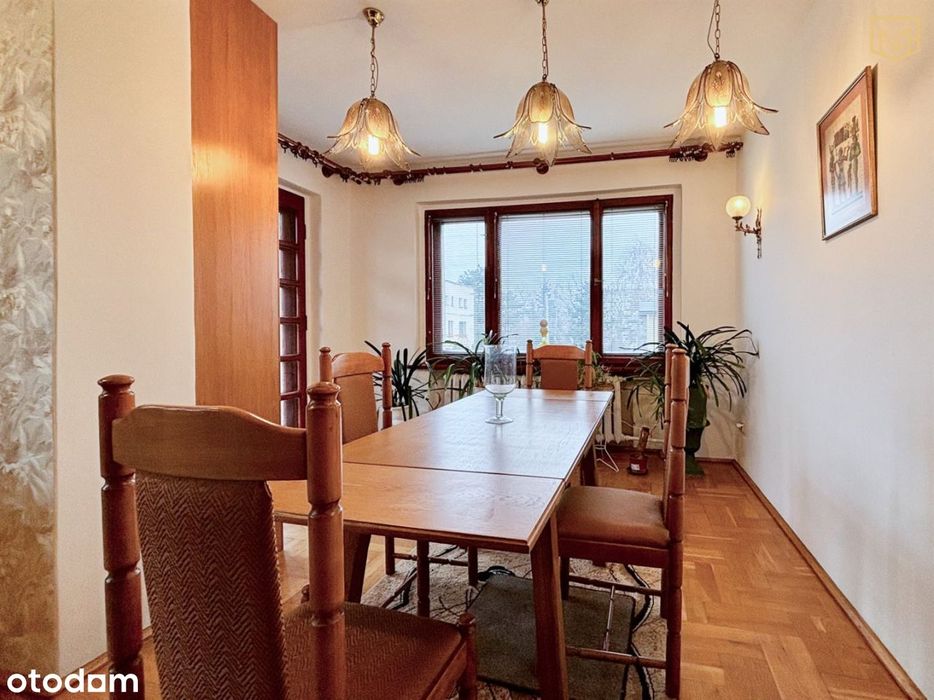 Dom blisko centrum | 163 m² | 2 wjazdy | 2 garaże