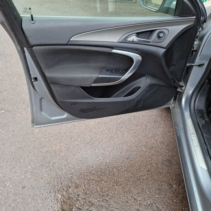 Продається Opel Insignia 2013 101 тис.км пробіг, 1 власник, офіц. дил.