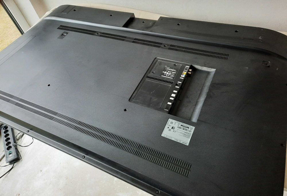 Telewizor LED Samsung UE65MU6179 65'' 4K UHD - uszkodzona matryca