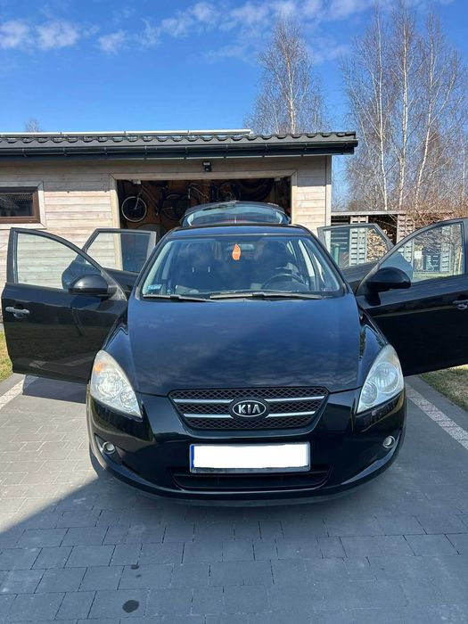 KIA CEED 1.4 benzyna, stan bardzo dobry