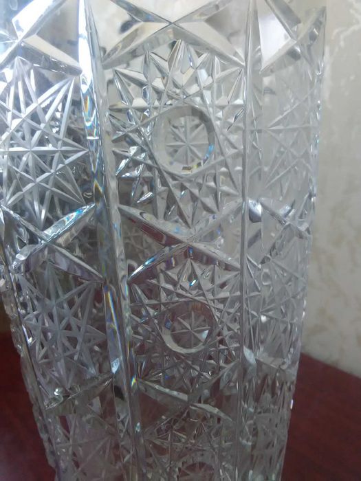 Хрустальная ваза (Чехословакия).