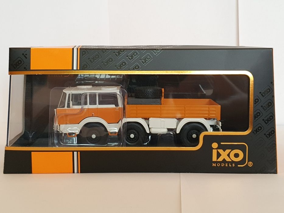 Масштабная модель автомобиля Tatra  813 6x6 1:43
