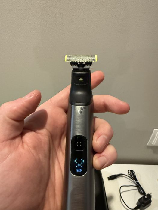 Електростанок Philips OneBlade Pro