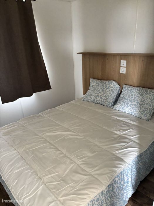 Casa nova nos vinhedos, a 40 minutos de Lisboa
