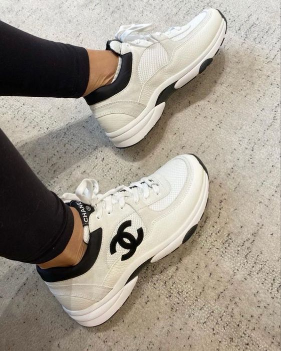 Sneakersy Chanel white