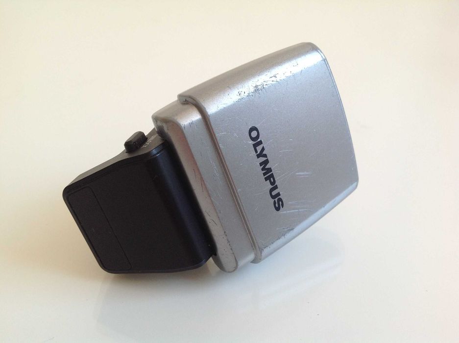 Lampa błyskowa Olympus FL-LM1