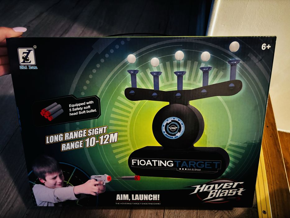 Nowa tarcza elektroniczna plus pistolety