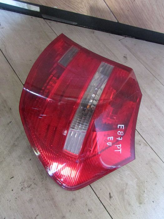 Lampa prawa  tylna Bmw e87