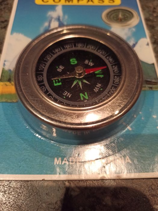 Компасс карманный  для ориентирования на местности