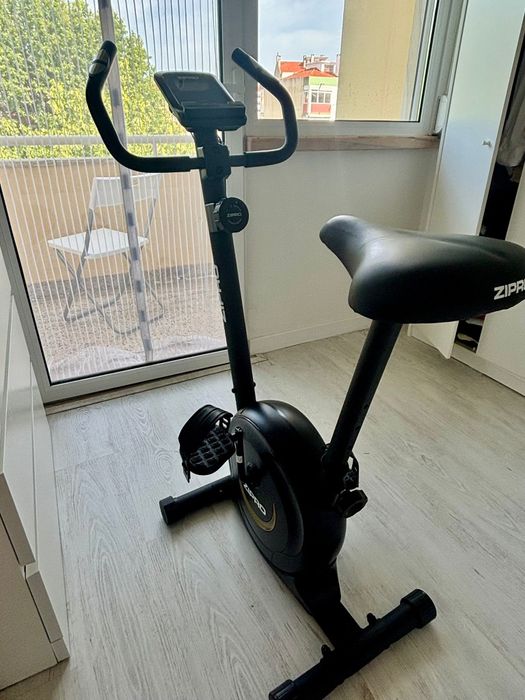 Bicicleta estática ZIPRO magnética