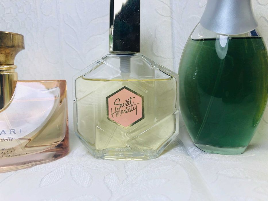 Varias perfumes Bvlgari / Avon
